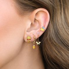 Step into the enchanting world of the Hundred Acre Wood with our Disney Silly Old Bear Earring Set! Adorned with Winnie the Pooh snugly nestled in a hunny pot, a buzzing hunny bee, and a dazzling butterfly, these earrings bring a dash of whimsy to your day. Embrace the hunny-sweet nostalgia and let these earrings sprinkle a bit of Pooh's delightful spirit into your style! Disney Princess Tangled, Earrings Double Piercing, Disney Princess Sleeping Beauty, Disney Princess Mulan, Princess Tangled, Disney Princess Pocahontas, New Disney Princesses, Cute Ear Piercings