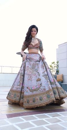 Unrealistic Beauty Standards, Indian Dress Up, Simple Lehenga, Indian Outfits Lehenga, One Twitter, Indian Bride Outfits