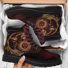 Whimsigothic Clothes, Aesthetic Stuff To Buy, Cowgirl Shoes, Dr Shoes, Winter Shoes For Women, Moon Boots, Leather Boots Women, Suede Material, Sun And Moon