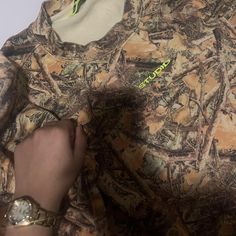 light camo hunters sweater #y2k #cute #archive #fashion #sweater
SEND OFFERS!! Sweater Y2k, Y2k Cute, Archive Fashion, Fashion Essentials, Women's Sweater, Camo, Sweaters For Women, Womens Tops, Women Accessories