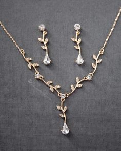 Simple Crystal Vine Necklace Set Gold Wedding Necklace Simple, Wedding Jewelry Simple, Vine Necklace, Gold Jewelry Prom, Gold Necklace Wedding, Prom Necklaces, Gold Wedding Jewelry, Gold Jewelry Sets