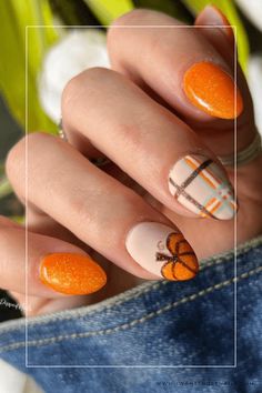 Orange and Brown Plaid Nails Buffalo Plaid Nails Fall, Orange And Black Plaid Nails, Fall Plaid Nails Orange, Simple Fall Nail Art Designs, Fall Flannel Nails, Plaid Fall Nail Designs, Brown Plaid Nails, Thanksgiving Nail Designs Fall Simple, Plaid Nails Fall