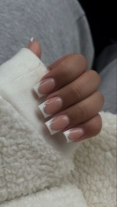 Art For Short Nails, Nail Art For Short Nails, Nail Art Easy, Nail Art Inspo, Holiday Acrylic Nails, Gel Nails French, French Tip Nail Designs, Winter Nails Acrylic, Summery Nails