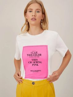 Camiseta con slogan de 100% algodón | Mode de Mujer | SHEIN España Chubby Fashion, Holiday Party Outfit, Boxy Tee, Plus Size Fashion For Women, Curvy Outfits, White Casual, Women Tops, Holiday Outfits, Sleeve Cotton