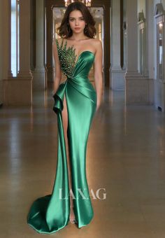 Sparkly Fashion, Dress With Train, Formal Occasion Dress, Mother Wedding Dress, Prom Dresses Sleeveless, Formal Evening Dress, Prom Dress Styles, Exclusive Dress, فستان سهرة