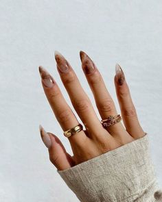 Nails September, Nails October, September Nails, Fall Nail Trends, Minimal Nails