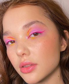 Pink Makeup Looks, Funky Makeup, Creative Eye Makeup, Pink Makeup