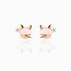 Be the cat's meow with these adorable Kitty Kat Studs in gold! 18K gold plated over brass with a protective coating Cubic zirconia stones Sterling silver posts and butterfly backings Earring Post, Necklace Chain Lengths, Animal Heads, Pretty Cats, Copper Earrings, Love Ring, Dog Person, Jewelry Plate, Cloth Bags