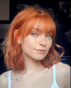 alyssa_paulon Insta Ginger Short Haircut, Short Haircuts For Redheads, Ginger Short Hairstyles, Ginger Hair Dyed Short, Copper Short Hair With Bangs, Ginger Hair Haircut, Short Redhead Hair, Red Head Short Hair Haircuts, Short Red Hair Women