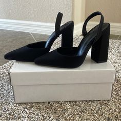 Brand New Never Worn , Back Straps Are Too Wide On Me And Don’t Stay Secure On My Heel. Comfy Heels Classy, Business Casual Footwear Women, Organization Shoes, Best Shoes For Women, Stylish Shoes Heels, Professional Heels, Dressing Shoes, Elegant Shoes Heels, Best Heels