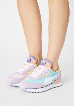 Puma Sneakers Womens Outfit, Puma Sneakers Womens, Apricot Blush, Puma Future Rider, Glam Shoes, Beautiful Roads, Sneaker Lovers, Lavender Pink, Light Lavender