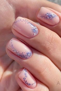 Purple Summer Nails, Vom Avea Un Copil, Light Purple Nails, Lilac Nails, Purple Acrylic Nails, Purple Nail Designs, Lavender Nails, Spring Nail Designs