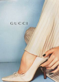 .@anastasiamatiatos ♡ Gucci Ad, Gucci Campaign, Shoes Editorial, Shoe Advertising, Shoes Fashion Photography, Shotting Photo, Shoes Photography, Shoes Photo