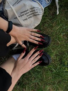 Dark Red Nails, Goth Nails, Red Nail Polish, Red Nail, Manicure Y Pedicure