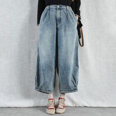 Womens Wide Leg Jeans, Casual Wide Leg Jeans, Stonewash Jeans, Coordinates Outfits, Shop Street, Season Outfits, Linen Bottoms, Chic Skirts, Older Women Fashion