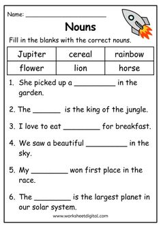 worksheet for reading the words in english and spanish with pictures on it, including an image of a rocket