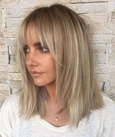 Ash Blonde Lob With Bangs Textured Lob With Fringe, Cute Haircuts With Bangs Face Framing, Face Frame Lob, 2023 Straight Hair Trends For Women, Mid Length Haircut For Fine Hair With Bangs, Medium Length With Face Framing Bangs, Medium Lob With Bangs, Side Part Bangs Shoulder Length, Face Framing Layers For Fine Hair