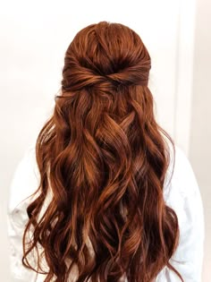 Prom Hairstyles Half Up Half Down Red Hair, Red Hair Hairstyles Wedding, Auburn Hair Half Up Half Down, Half Up Half Down Wedding Hair Red, Bridesmaid Hairstyles Red Hair, Wedding Hairstyles For Red Hair, Ginger Bridal Hair, Renfair Hair, Half Up Half Down Red Hair