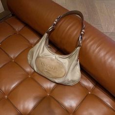 Designer Handbags Aesthetic, Camila Morrone, Handbag Vintage, Stylish Handbags, Prada Designer, Love Clothing, Pretty Bags