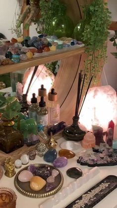 Crystal Room Decor, Crystal Room, Crystal Vibes, Crystal Aesthetic, Spiritual Crystals, Pretty Rocks, Crystal Healing Stones, Aesthetic Rooms, Dreamy Room