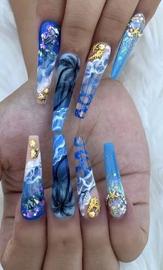 Long Beach Nails, Cruise Acrylic Nails, Extravagant Nails Designs, Mermaid Nails Design, Beach Vacay Nails, Blue Bling Nails, Ocean Nails, Ballet Nails, Nagel Tips