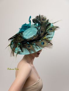 Teal/aqua/turquoise Peacock Derby Hat, Kentucky Derby Hatinator, Peacock Derby Fascinator, Luncheon Hats - Etsy Mrs Peacock Costume Clue, Clue Night, Peacock Clothes, Peacock Hat, Trashion Fashion, Peacock Headband, Peacock Fashion, Textiles Gcse, Bird Hat