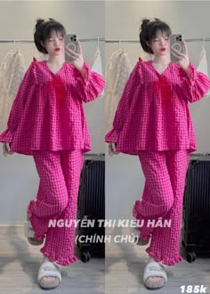 Kawaii Workout Clothes, Cotton Night Dress, Simple Dress Casual, Simple Casual Outfits, Make Fashion, Taking Risks, Velvet Dress Designs, Fashion Fails, Pajama Fashion