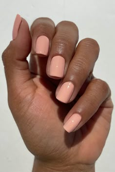 Minimalist Manicure, Italy Nails, Cirque Colors, Nail Polish Brands, Simple Gel Nails, Explore Italy, Color Nails, Short Acrylic Nails Designs, Nails Simple