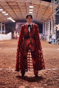 Benito Santos Mexico Fall 2023 Fashion Show | Vogue Fall 2023 Fashion, Stylish Men Wear, Outfit Botas, Masculine Fashion, Fashion Runway Show, Aesthetic Outfits Men, Men Fashion Show, Womenswear Fashion