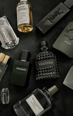 valentino cologne Cologne For Men Aesthetic, Valentino Cologne For Men, Valentino Men Perfume, Mens Fragrance Collection, Cologne Collection Aesthetic, Men Cologne Aesthetic, Valentino Perfume Men, Cologne Aesthetic Men, Men Cologne Collection