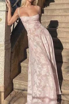 فستان زهري, Floral Lace Maxi Dress, Prom Dress Inspo, Mode Inspo, Pink Maxi Dress