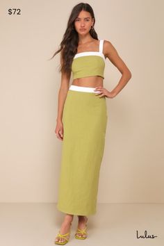 From patio dining to island hopping, we can't wait to wear the 4th & Reckless Elian Green and White Color Block Cropped Tank Top all season! Lightweight linen-like woven fabric shapes this breezy top that has wide straps and a square neckline, with a contrasting white color block design. Fitted bodice has flattering seaming and ends at a cropped hem. Hidden zipper at side. Pair with the matching skirt for a complete look! Fit: This garment fits true to size. Length: Size medium Bust: Great for a Nola Photoshoot, Chic Skirt, Chic Skirts, Color Block Design, Kick Pleat, Color Block Top, Island Hopping, Photoshoot Outfits, Block Design