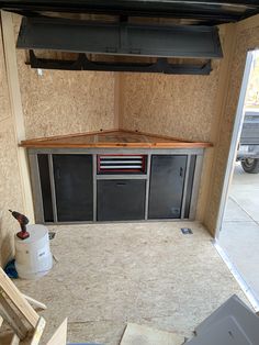 the inside of a trailer that is being built