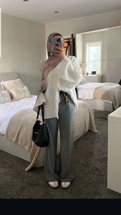 #modestwear #modestwear #modestwearinspiration #modestinspiration #hijabi #hijabiinspiration #outfit #outfitinspo #outfitinspiration Muslim Outfits Casual Summer, Vela Hijab Outfit, Hijabi Winter Outfits Casual, Elegant Outfit Hijab, Hijabi Style Summer, Loose Hijab Style, Elegant Hijab Style, Hijabi Outfits Casual Summer, Loose Hijab