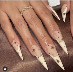 Soft Stiletto Nails, Acrylic Nail Designs Trendy, Cute Stiletto Nails Designs, Cute Stiletto Nails, Earth Nails, Stelleto Nails, Acrylic Nails Pretty, Starry Nails, Vibrant Nail Designs