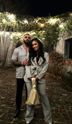 Black Husband And Wife Aesthetic, Black Power Couple Aesthetic, Love Luxury Couple, Rich Husband And Wife Aesthetic, Rich Couple Aesthetic, Black Relationships, Tyler Lepley, Couples Pic, Miracle Watts