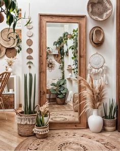 Soft Ideas, Jungle Home, Cozy Bedrooms, Small Ideas, Boho Country, Bohemian Farmhouse, Interior Design Per La Casa, Bedding Ideas, Indoor Jungle