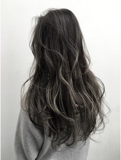 Ashy Black Hair, Hair Inspo Color, Hair Color For Black Hair, Hair Dye, Tornado, Hair Highlights, Dyed Hair, Hair Inspo, Hair Ideas