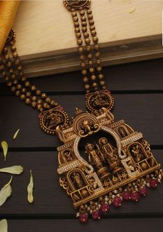 Ram Parivar Necklace Designs, Step Chain, Antique Haram, Gold Magic, Haram Designs, Mary Pictures, Wedding Jewelry Sets Bridal Jewellery, Boys Necklace, Temple Jewelry Necklace