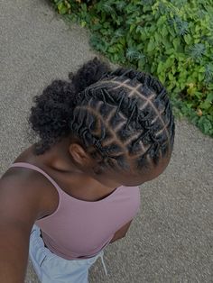 #hairstyles #barreltwist Barrel Twist Natural Hair, Barella Twist, Barrel Twist Women, Mini Twist Hairstyles, Flat Twist Styles, Barrel Twist, Dreads Styles For Women, Quick Braids, Braided Hairstyles For Black Women Cornrows