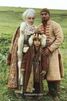 Kazakh family in traditional clothing Kazakh Clothing, National Clothes, Historical Painting, Art Masters, People Of The World, Traditional Clothing