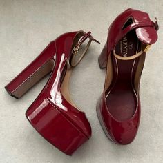 valentino cherry red heels Valentino Red Heels, Valentino Heels Aesthetic, Red Heels Outfit Classy, Red Heels Prom, Valentino Shoes Outfit, Dark Red Shoes, Aesthetic Footwear