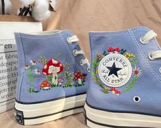 Wedding Shoes Converse, Converse 1970s, Converse Wedding Shoes, Converse Custom, Embroidery Wedding, High Top Converse