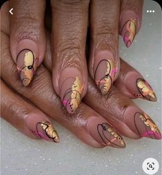 Contemporary Nails, Nail Heart, Almond Acrylic Nails Designs, Neutral Nail Designs, Shiny Nails Designs, Funky Nail Art, Art Deco Nails, Wait A Minute