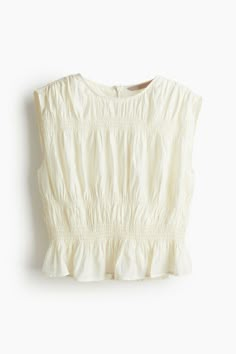 Fitted  sleeveless top in woven fabric. Round neckline  smocked sections and gathered seam at shoulders for a ruched effect  and a concealed zipper at back. Gently flared hem. Cotton lining. Baby Gym, Smocked Top, Cardigan Sweater Dress, Street Look, Mode Inspo, School Fits, Senior Pics, Maternity Wear, Summer Fits