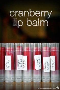 Cranberry Lip Balm Skincare Recipes, Homemade Makeup, Diy Lip Gloss, Diy Products, Homemade Beauty