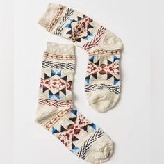 Classic Cotton Camp Socks Rendered In A Geometric Print That Sparks Campfire Vibes Urban Outfitters Socks, Camp Socks, Floral Tights, Ski Socks, Urban Outfitters Accessories, Patterned Tights, Over The Knee Socks, Make Money Now, Cozy Socks