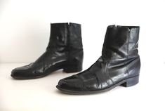 Vintage black leather beatle chelsea boots Mens size 11 D Please consult measurements for best fit Interior sole length - 11.5 inches Width - 4 1/8 inches Heel - 1 1/8 inch Leather.  Good condition, shows some wear, but very minor!   Good vintage condition!    SF1 Beatle Boots, Mens Motorcycle Boots, Black Boots Men, Chelsea Boots Mens, Square Toe Boots, Boots Mens, Chelsea Ankle Boots, Vintage Boots, Toe Boots