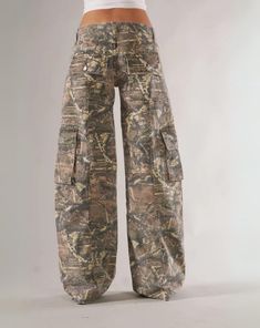 Camo Cargo Pants — My Comfy Pant Pants You Need, Camo Joggers Outfit Women, Camo Shorts Outfit Women, Camo Pants Women, Camo Fits, Green Camo Pants, Camo Jorts, All Black Outfit Ideas