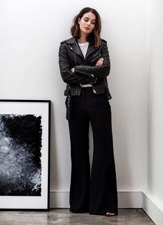 Sarah Harris, Leather Blazer Women, Outfit Elegantes, Leather Jacket Style, Leather Jacket Outfits, 가을 패션, Australian Fashion, Black Leather Jacket, Style Chic